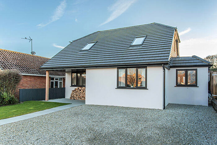 4 Bedroom Chalet For Sale In Lagwood Close, Hassocks, BN6