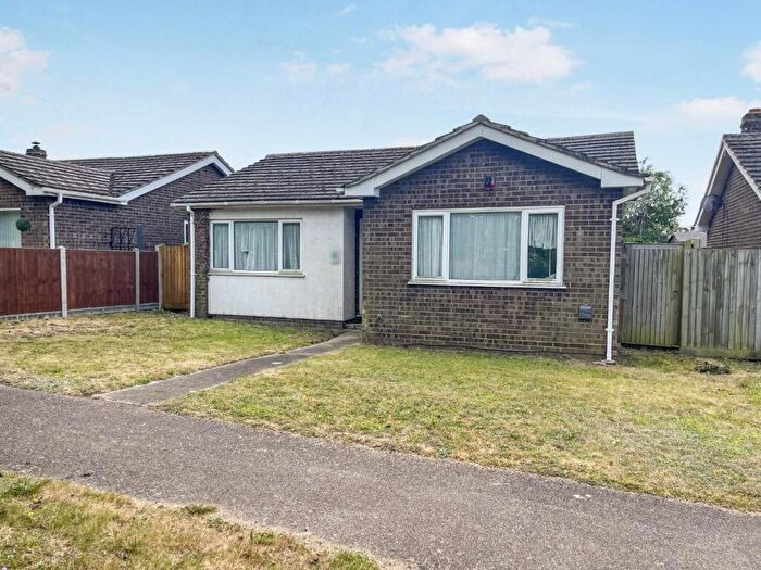 3 Bedroom Detached Bungalow For Sale In The Elders, Lakenheath, IP27