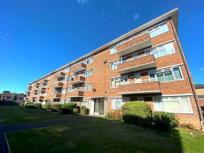 1 Bedroom Apartment To Rent In Shirley Road, Southampton, SO15
