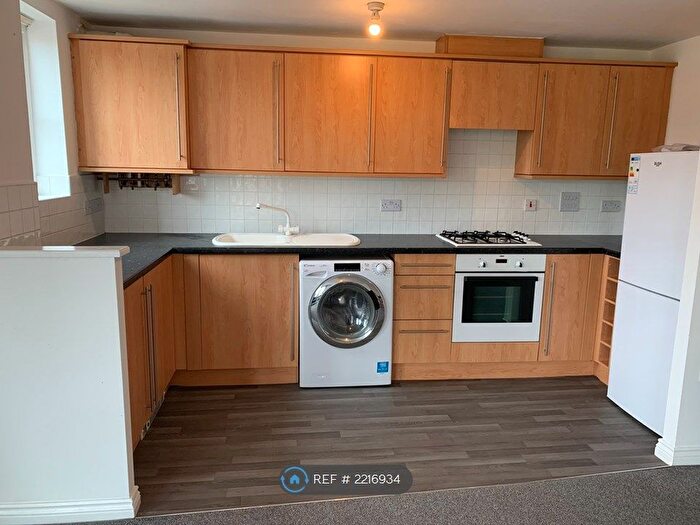 2 Bedroom Flat To Rent In Signet Square, Coventry, CV2