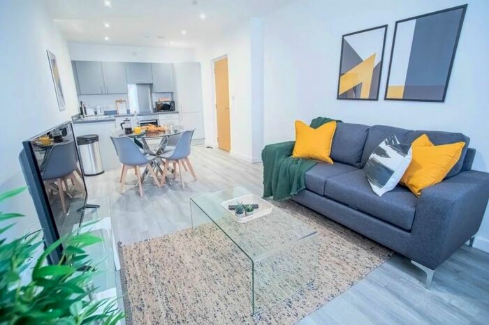 2 Bedroom Flat To Rent In Miry Lane, Wigan, WN3