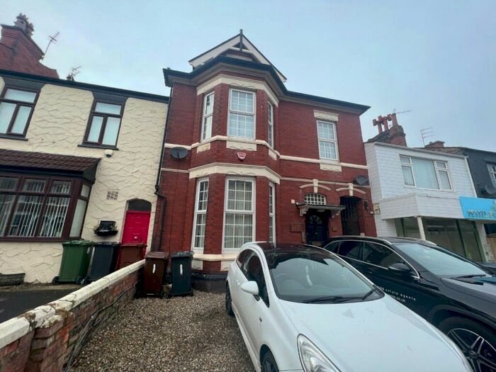 1 Bedroom Apartment To Rent In King Street, Southport, PR8