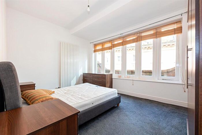 2 Bedroom Flat To Rent In Booth Street, Manchester, M2