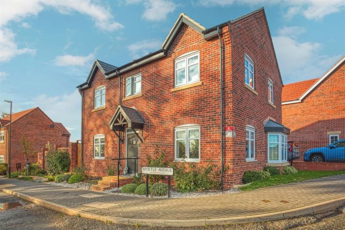 4 Bedroom Detached House For Sale In Mertyl Avenue, Hackwood Grange, Mickleover, DE3