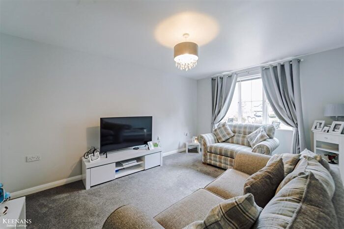2 Bedroom Flat For Sale In Greenbrook Road, Burnley, BB12