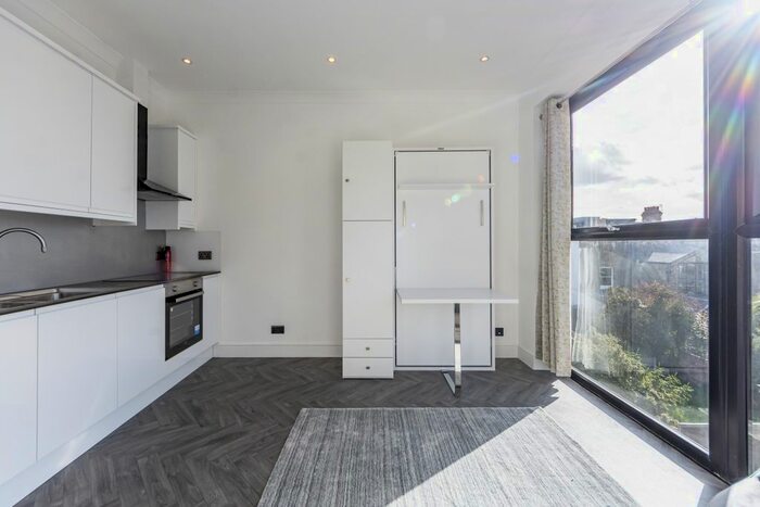 Studio To Rent In Chamberlayne Road, London, NW10