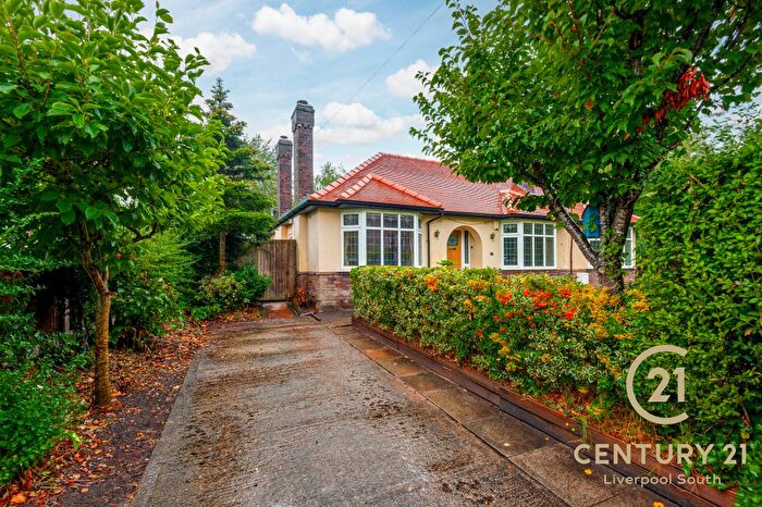 3 Bedroom Detached Bungalow For Sale In Church Road, Hale Village, L24