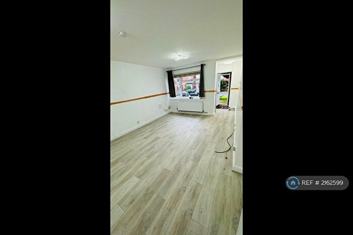 2 Bedroom Maisonette To Rent In Gravelly Lane, Birmingham, B23