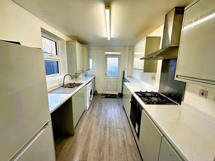 3 Bedroom Terraced House To Rent In Parchmore Road, Thornton Heath, Surrey, CR7