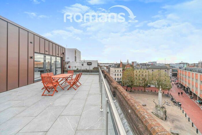 2 Bedroom Apartment To Rent In Market Place, Reading, RG1