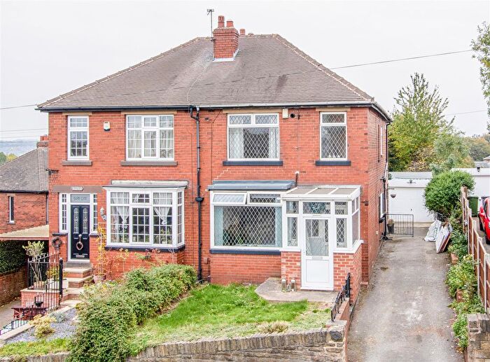 3 Bedroom Semi-detached House For Sale In Ossett Lane, Earlsheaton, Dewsbury, WF12