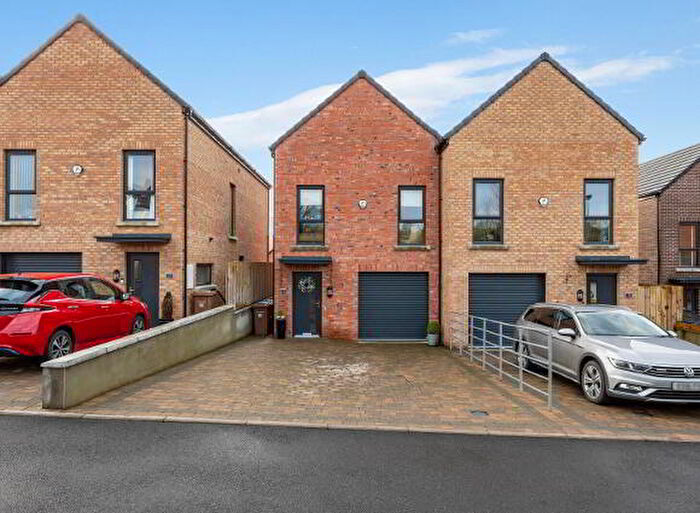 3 Bedroom Semi-Detached House For Sale In Milecross Manor, Newtownards, BT23