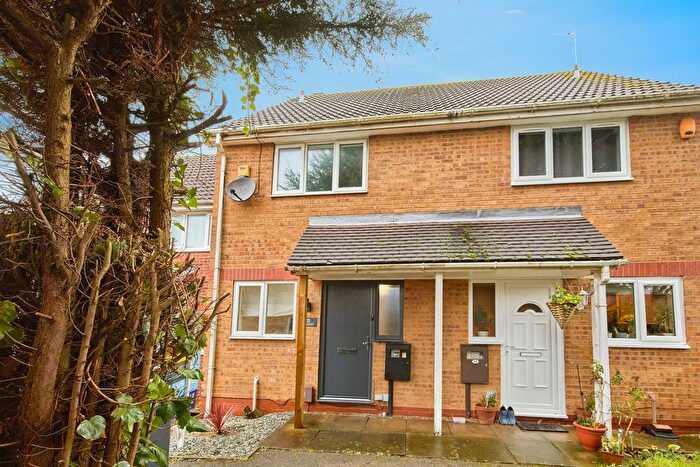 2 Bedroom Terraced House For Sale In Thurlow Court, Oakwood, Derby, DE21