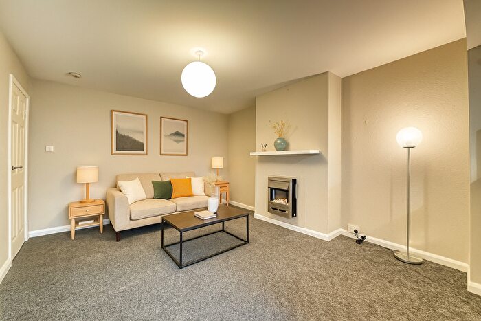 2 Bedroom Flat To Rent In Westdale Lane, Mapperley, Nottingham, NG3