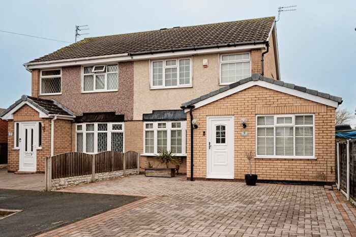 3 Bedroom Semi Detached House For Sale In Oulton Close, Liverpool, L31