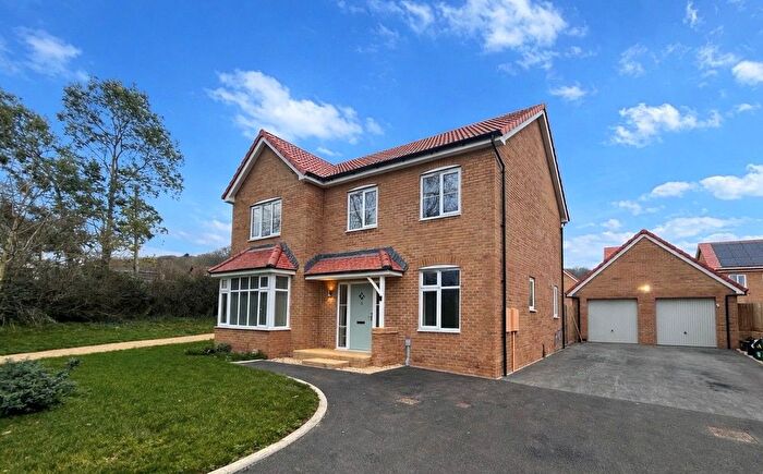 4 Bedroom Detached House For Sale In Mansbury Gardens, Congresbury, BS49