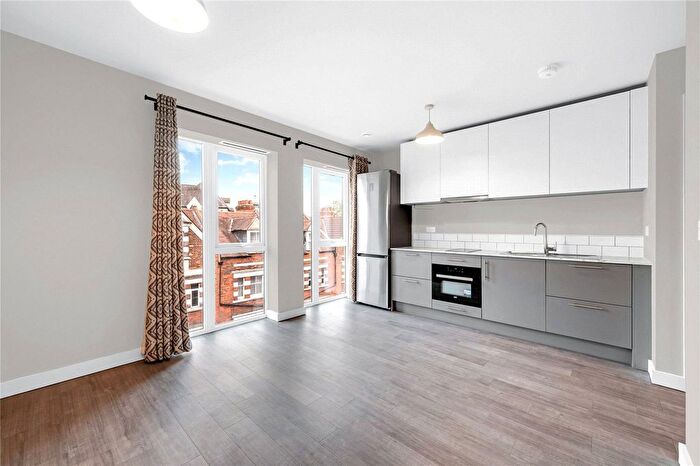 Studio For Sale In Hawkins House, Bond Street, Ealing, W5