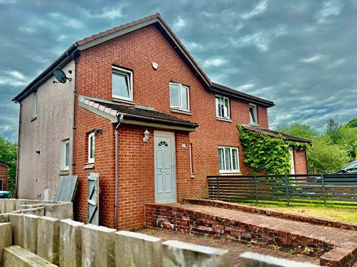 3 Bedroom Semi-Detached House For Sale In Mid Barrwood Road, Kilsyth, Glasgow, G65