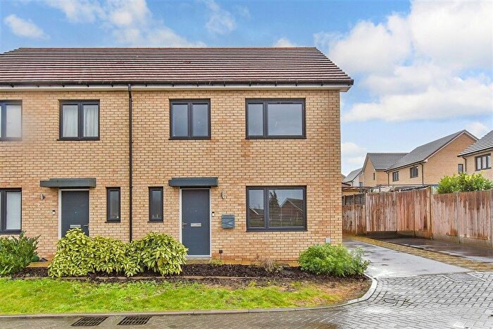 4 Bedroom Semi Detached House For Sale In Dickens Close, Minster-On-Sea, Sheerness, Kent, ME12