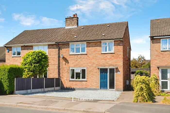 3 Bedroom Semi-Detached House For Sale In Park Road East, Calverton, Nottingham, NG14