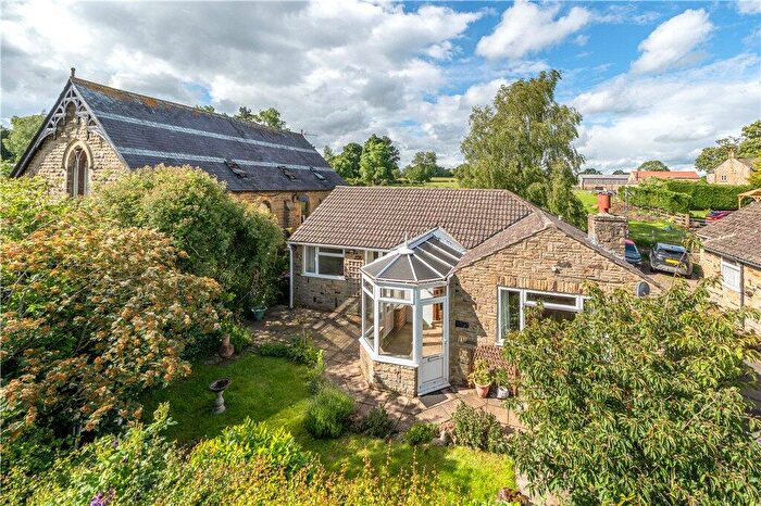 2 Bedroom Bungalow For Sale In Laverton, Ripon, North Yorkshire, HG4