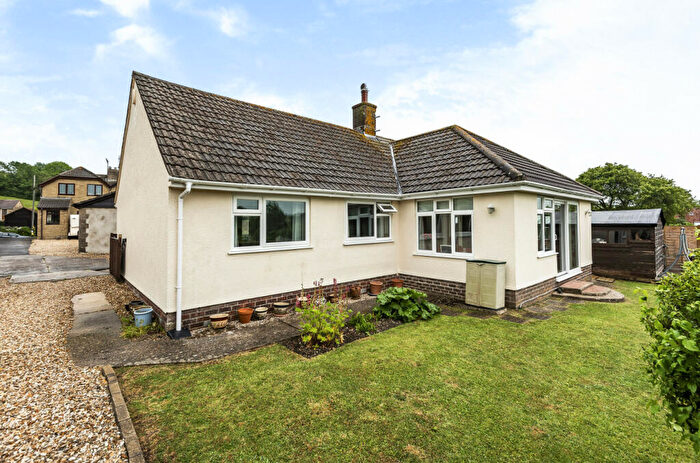 4 Bedroom Bungalow For Sale In Greylands, Cattistock, Dorchester, DT2