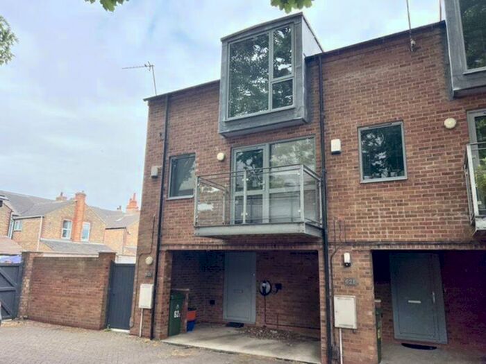 1 Bedroom End Of Terrace House To Rent In St Peters Avenue, Cleethorpes, DN35