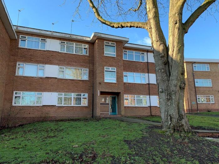 2 Bedroom Flat To Rent In Abdon Avenue, Birmingham, B29