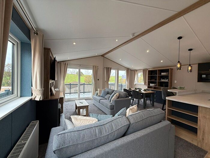 2 Bedroom Lodge For Sale In Tedburn St. Mary, Exeter, EX6