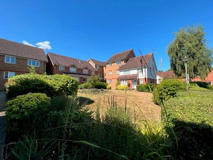 2 Bedroom Apartment To Rent In Eagle Close, Waltham Abbey, EN9