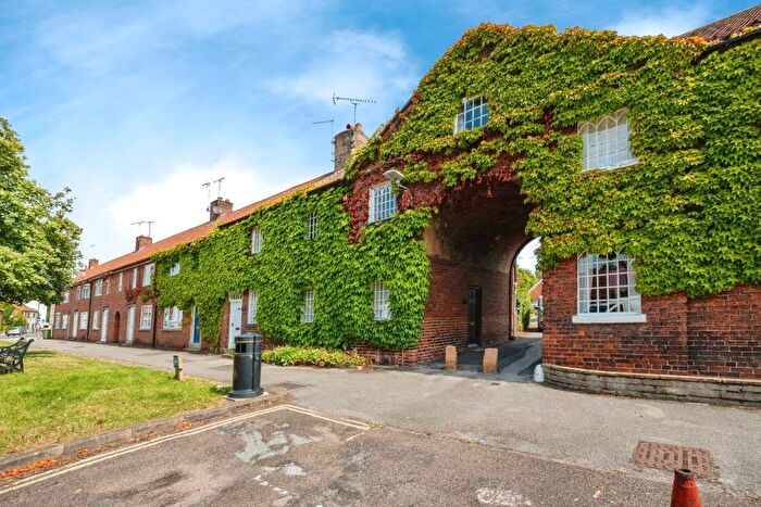 3 Bedroom Detached House For Sale In Archway House, High Street, Worksop, S81