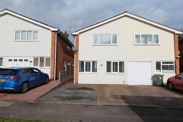 3 Bedroom Semi-detached House For Sale In Kirkfield Road, Countesthorpe, Leicester, LE8