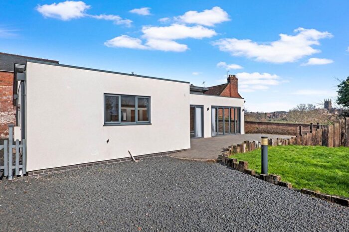 3 Bedroom Bungalow For Sale In 'city Vista', A Bromwich Road, St. John's, Worcester., WR2