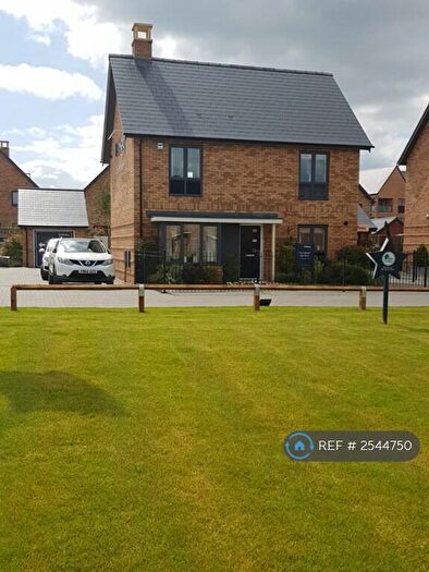 3 Bedroom Detached House To Rent In Chianina Close, Whitehouse, Milton Keynes, MK8