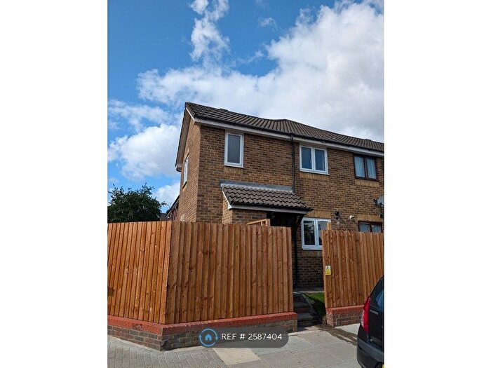 1 Bedroom Semi-Detached House To Rent In Lichfield Road, London, NW2