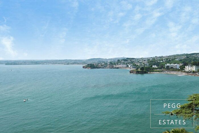 3 Bedroom Flat For Sale In Masts, Warren Road, Torquay, TQ2
