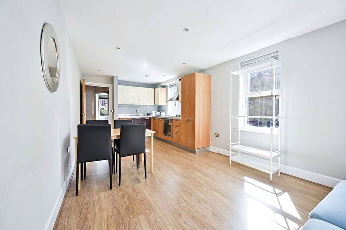 1 Bedroom Flat To Rent In Fulham High Street, Bishop's Park, London, SW6