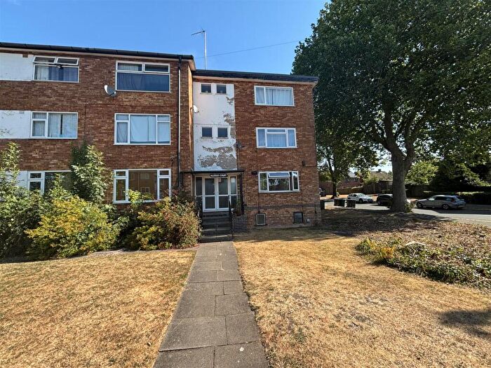 1 Bedroom Flat To Rent In Allesley Court, Allesley Village, Coventry, CV5