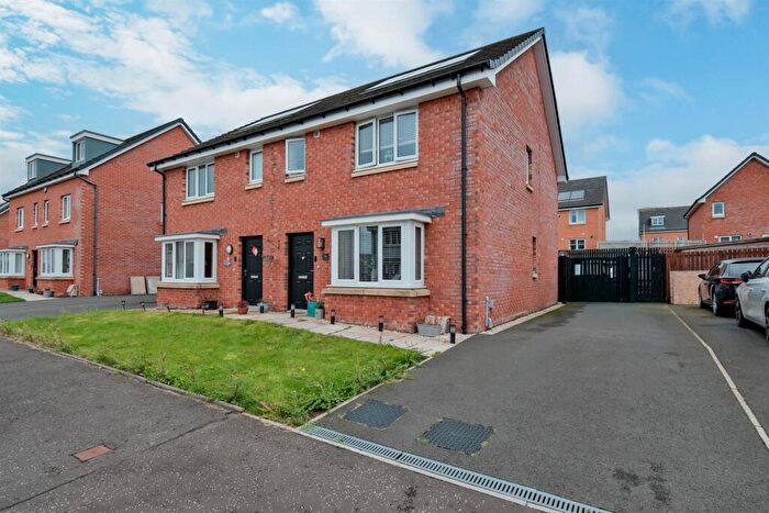 3 Bedroom House For Sale In Old Meadow Walk, Wishaw, ML2