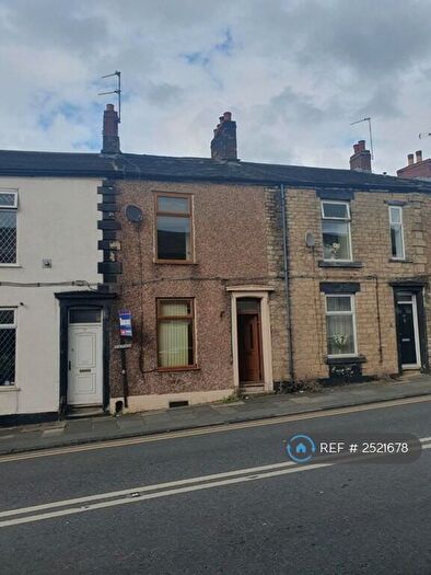 2 Bedroom Terraced House To Rent In Wakefield Road, Stalybridge, SK15