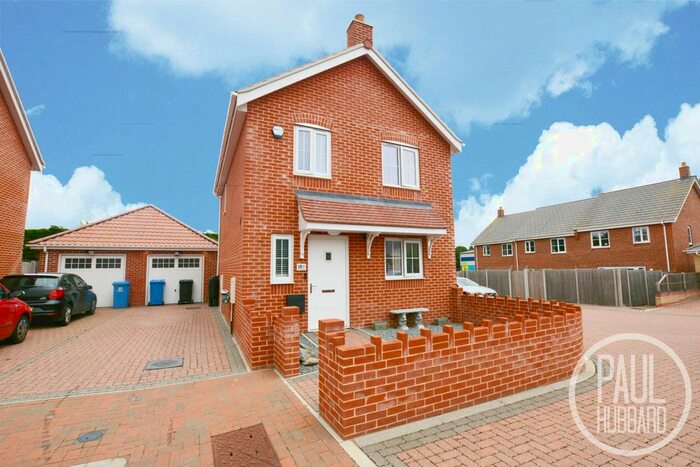 3 Bedroom Detached House For Sale In Meadowlands, Wrentham, Beccles, NR34