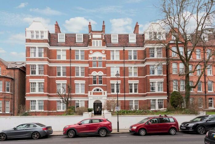 4 Bedroom Apartment To Rent In Ornan Road, NW3