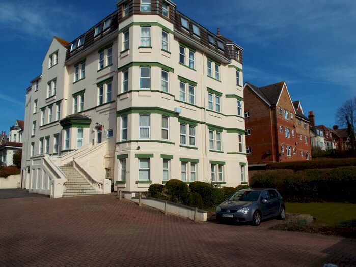 1 Bedroom Flat To Rent In One Bedroom Apartment- Christchurch Road, BH1
