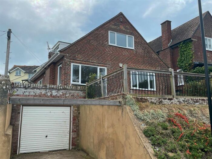 4 Bedroom Detached House To Rent In Nunwell Street, Sandown, PO36