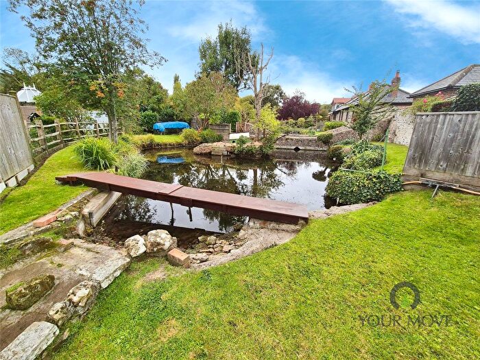 2 Bedroom Bungalow For Sale In Old Mill Lane, Polegate, East Sussex, BN26