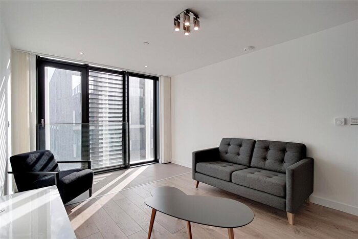 1 Bedroom Apartment For Sale In Stratosphere Tower, Great Eastern Road, London, E15
