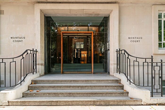 2 Bedroom Flat To Rent In Montagu Square, London, W1H