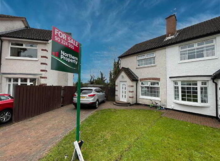 2 Bedroom Semi-Detached House For Sale In Lagmore Meadows, Belfast, BT17