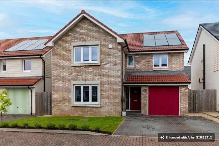 4 Bedroom Detached House For Sale In Blair Road, East Calder, EH53