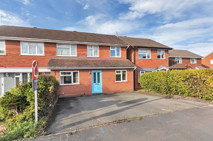 6 Bedroom Semi Detached House For Sale In Balmoral Crescent, Oswestry, SY11